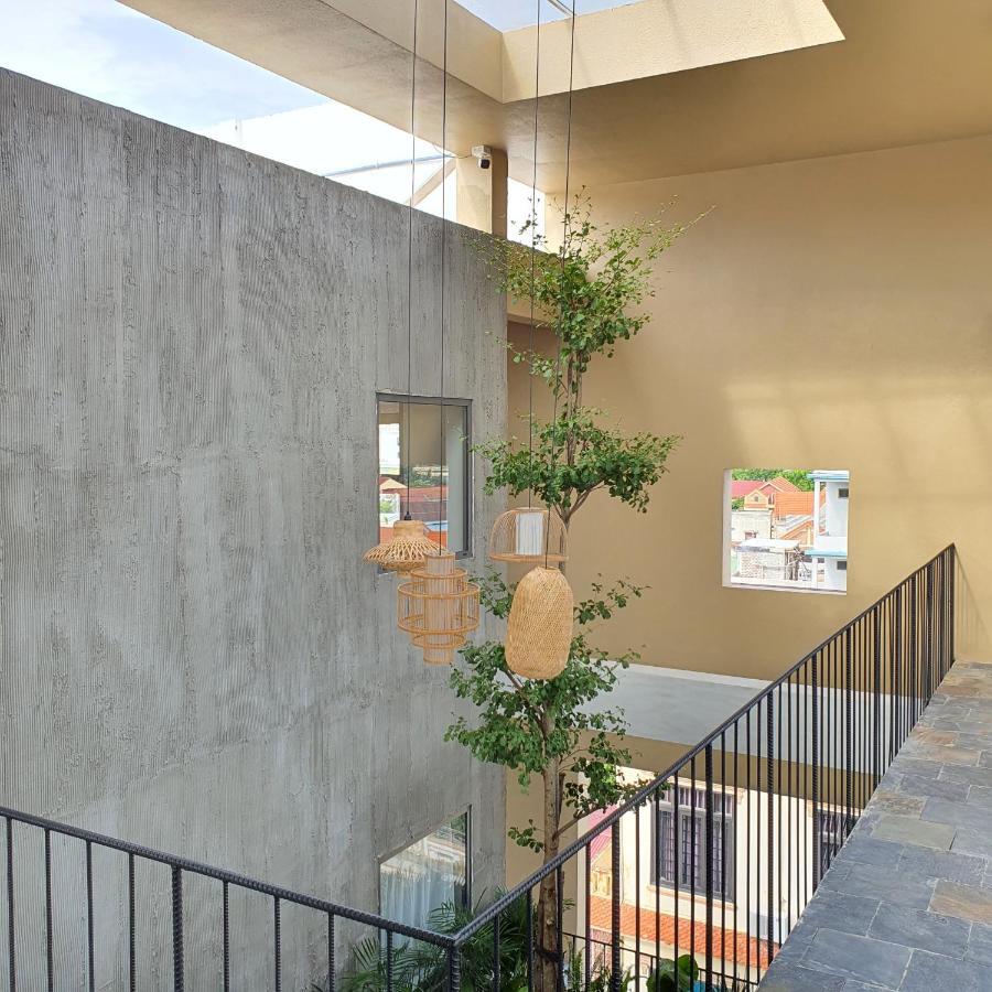 Cagina Boutique Hostel Ðồng Hới Buitenkant foto