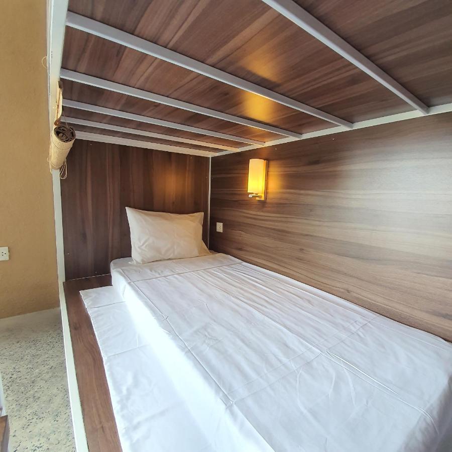 Cagina Boutique Hostel Ðồng Hới Buitenkant foto
